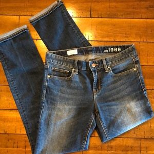 GAP real straight denims, sz 27